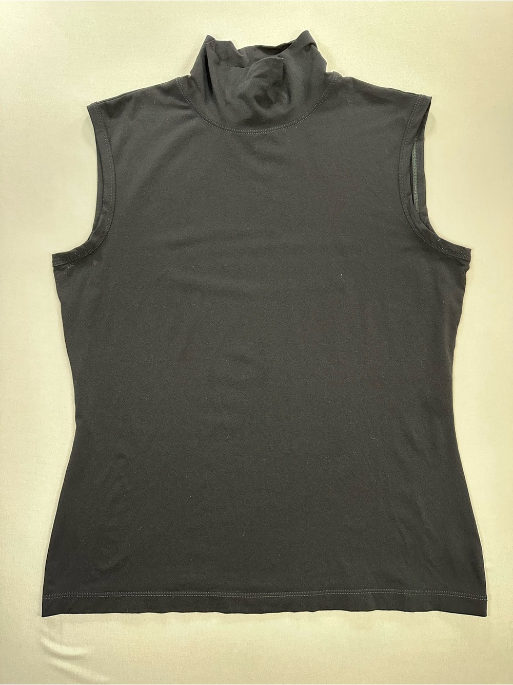 St John Caviar Sleeveless Turtleneck Lightweight Top - Womens Large